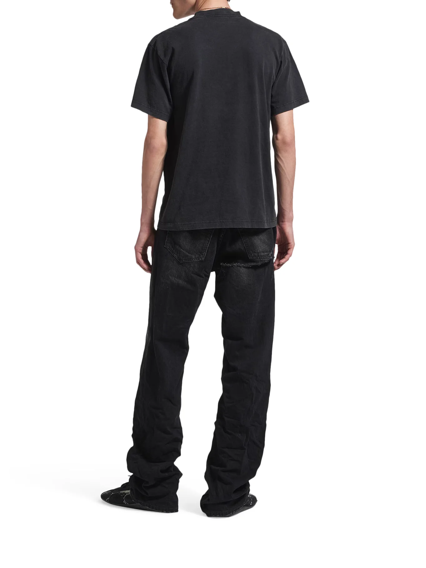 STANDARD REGULAR FIT T-SHIRT IN BLACK DÉLAVÉ - Image 4