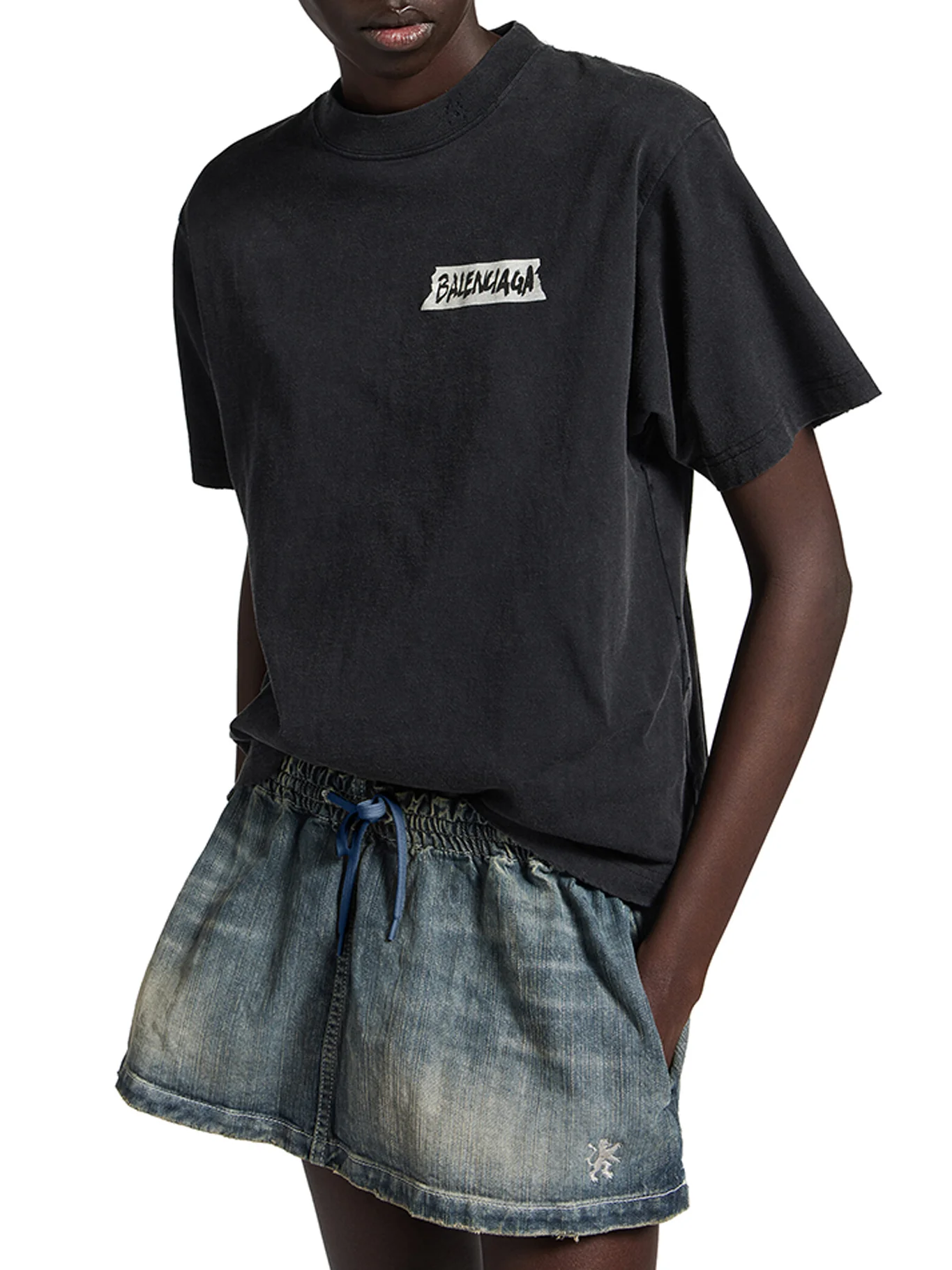 WOMEN`S MEDIUM FIT MASKING TAPE T-SHIRT - Image 3