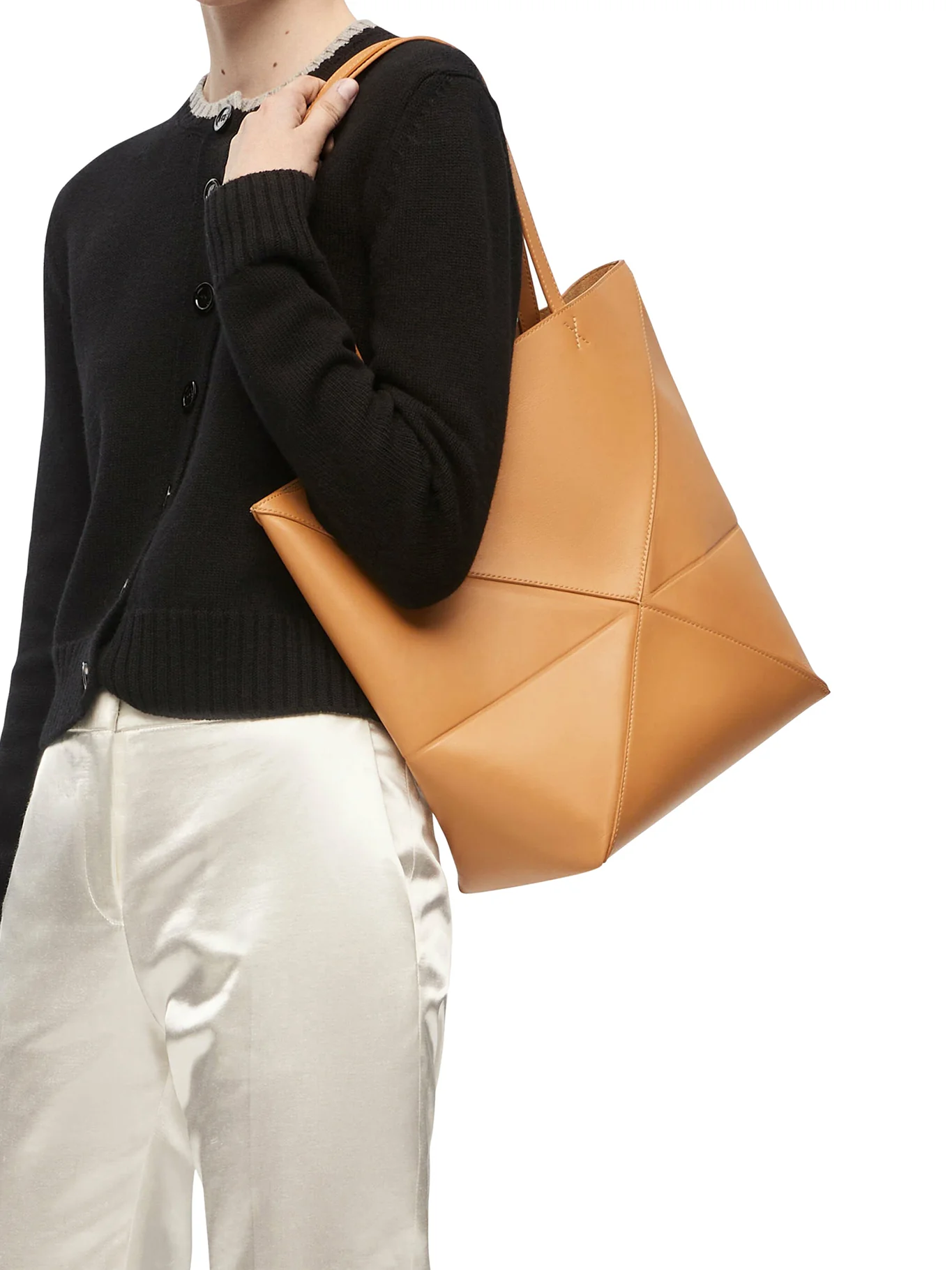 PUZZLE FOLD TOTE BAG IN POLISHED CALFSKIN - Image 3