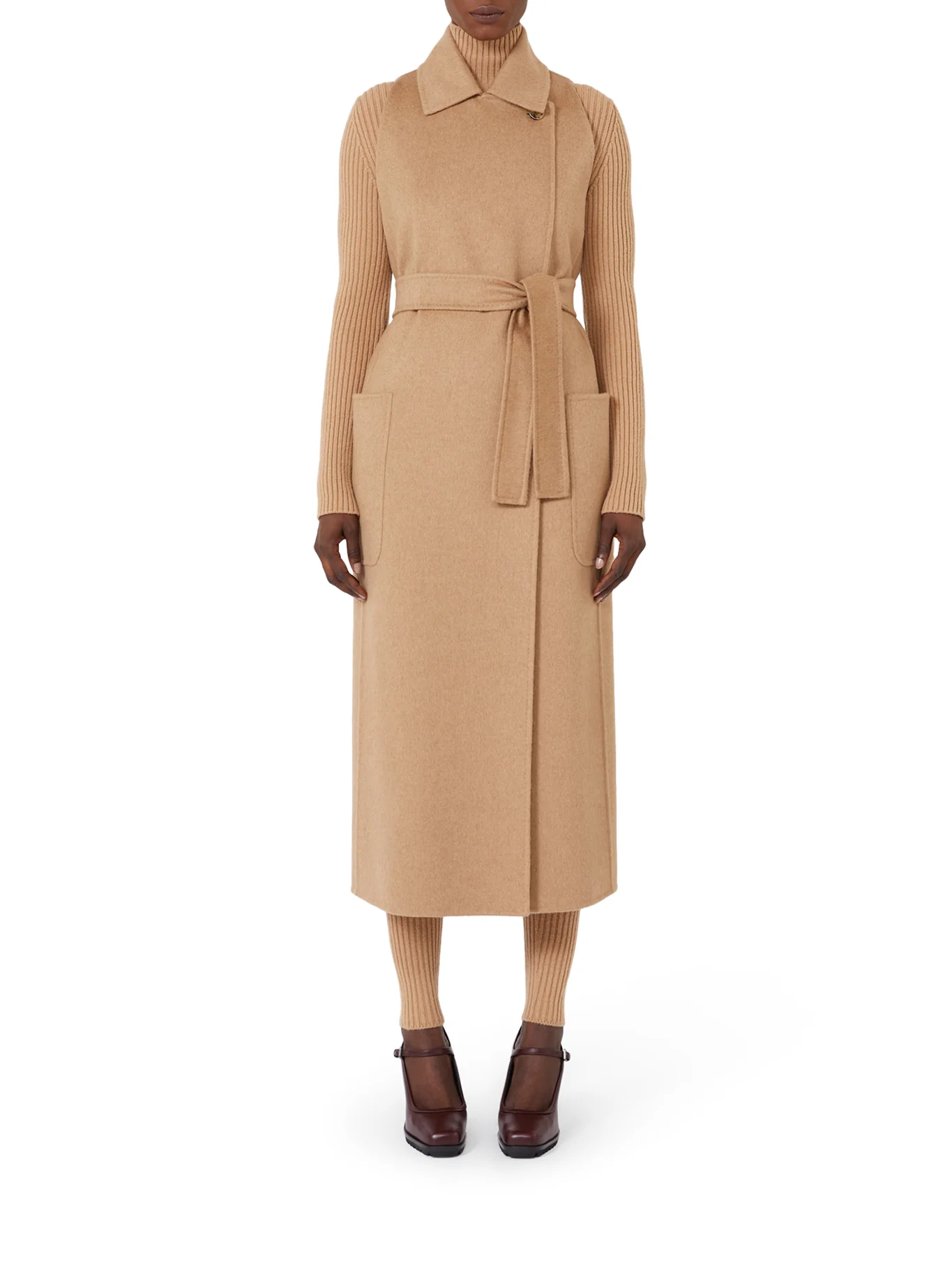 SLEEVELESS CAMEL COAT - Image 2