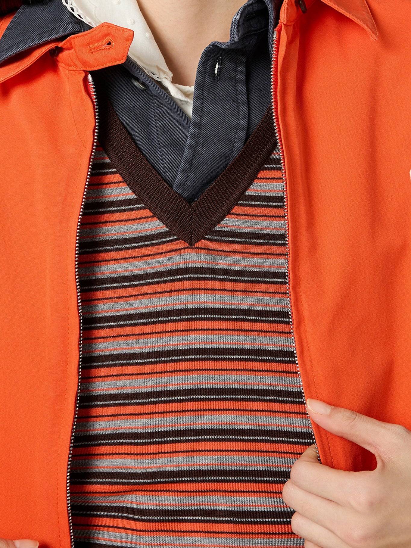 WOOL VEST - Image 5