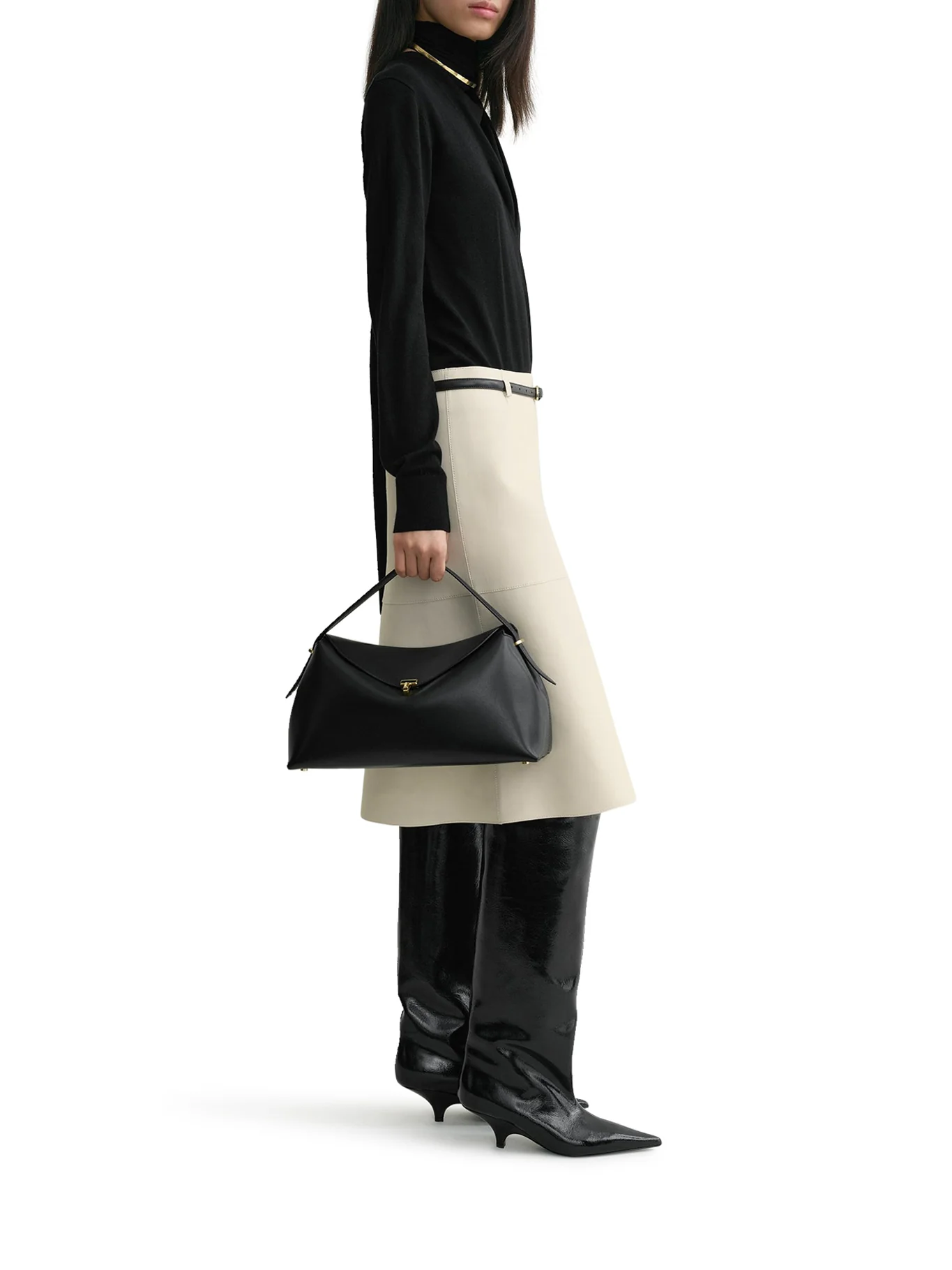 T-LOCK HANDBAG IN SMOOTH CALFSKIN - Image 2